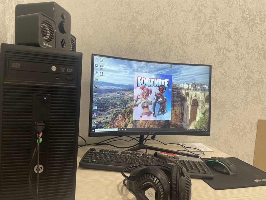 Компьютер, полностью