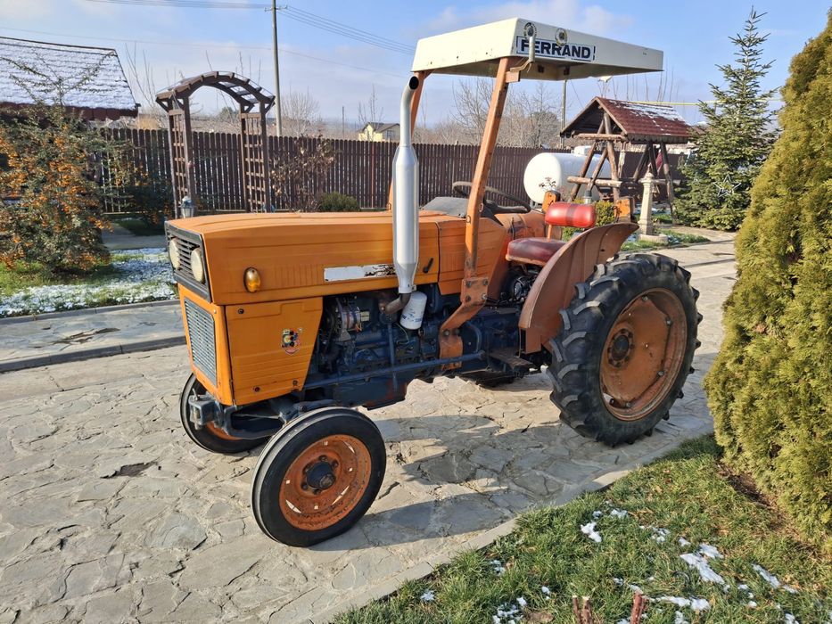Vand tractor viticol 445