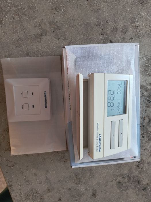 Vând termostat centrala !