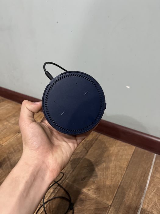 Алиса.умная колонка