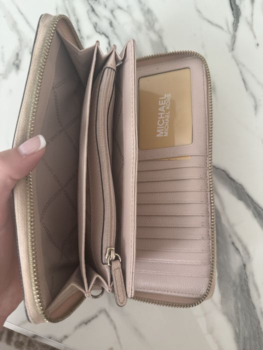 Michael kors Оригинален портфейл