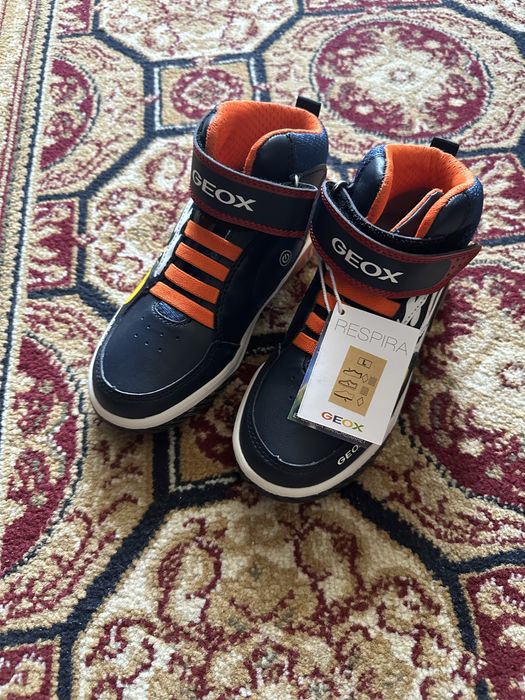 Vand ghete Geox nr. 31 noi
