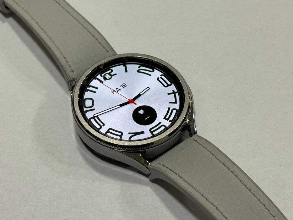 Samsung Galaxy Watch6 Classic Bluetooth 47mm