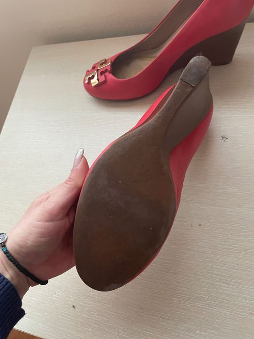 Оригинални обивки Tory Burch