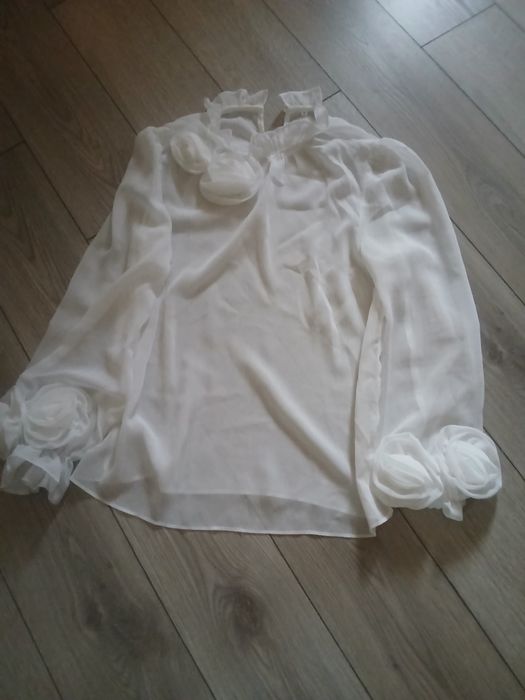 Vând rochii de ocazie