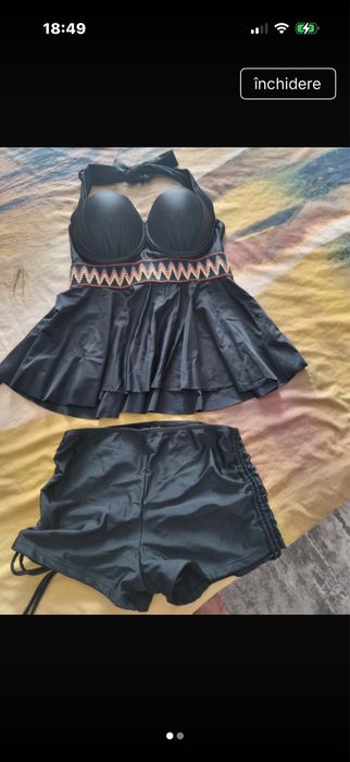 Costum de baie nou de pe temu dar nu are eticheta.