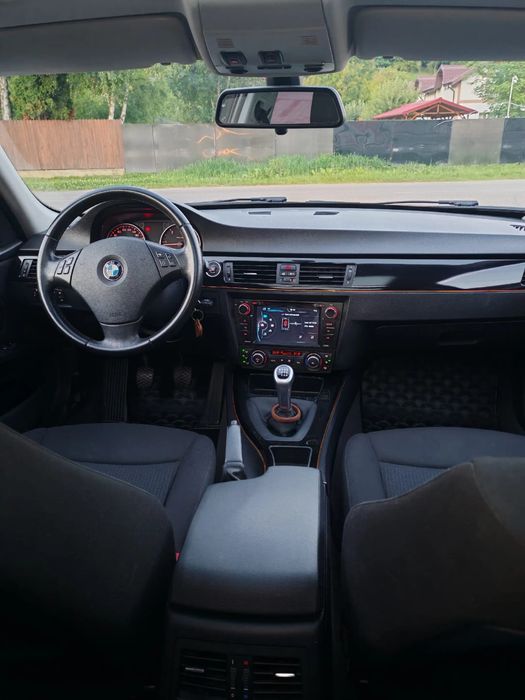 BMW 3 Series 2012 — imagine 5