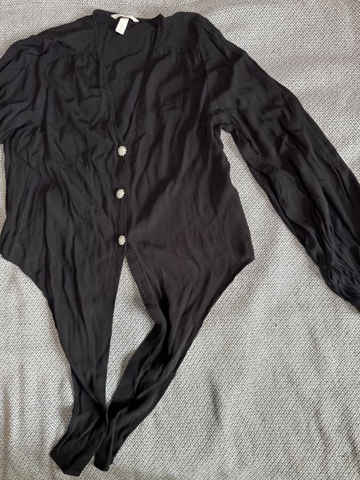 Блузка черная H&M