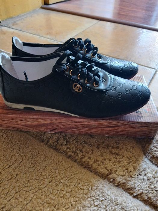 Обувки, нови неизползвани