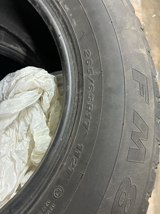 Шины зимние 265/65/17