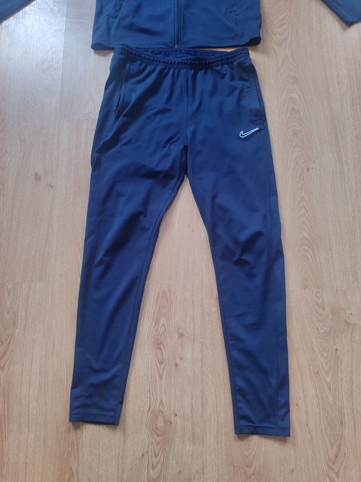 Мъжки спортен екип Nike Dri fit Academy