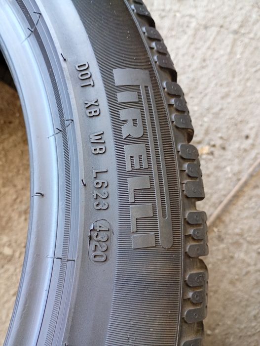 Почти нови 4бр.235/45/18 Pirelli S3 dot3320