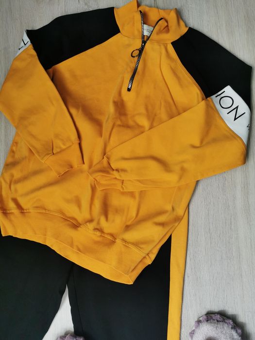 Спортивный костюм новый