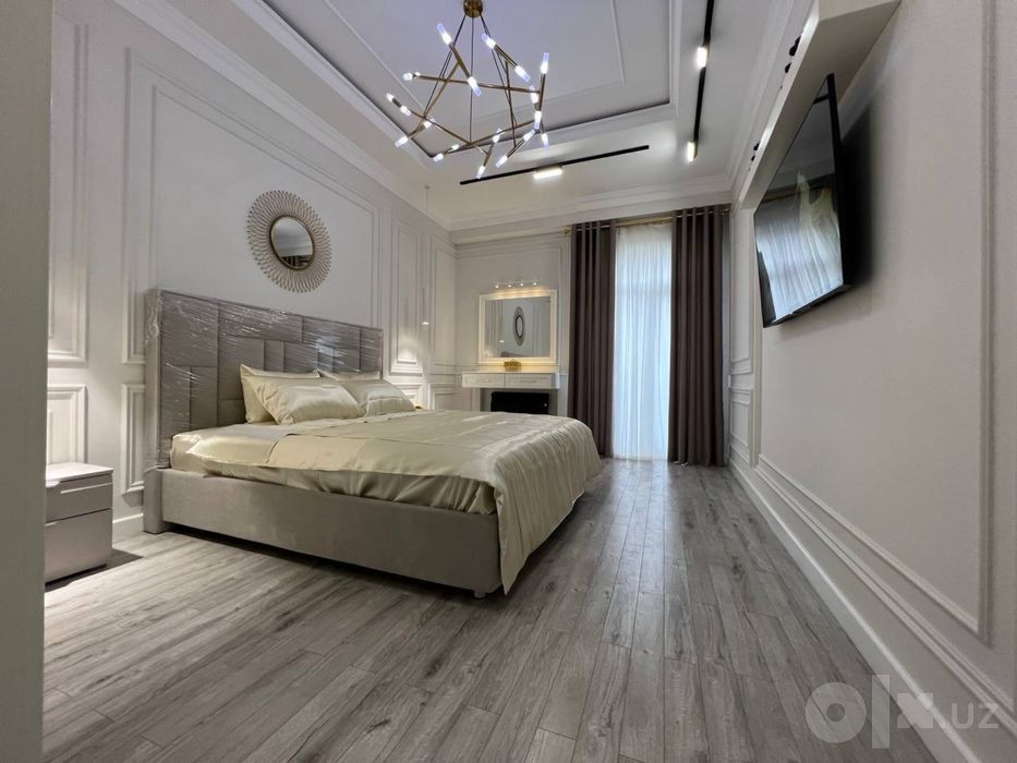 Tashkent city  3/5/7.  Boulevard    1141