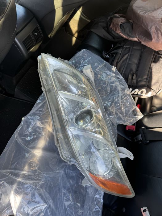 Оригинал фара камри 40 ( левый) фар