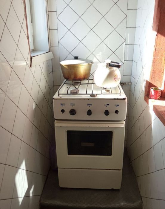 Olmozor Ganga Nbu bank orqasda lakatsa zor 2/9/9/60 kv srochniy