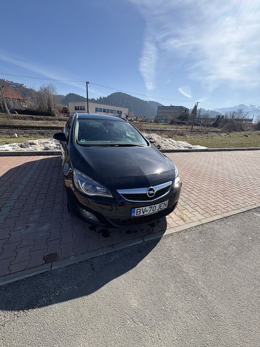 Opel Astra j 2011 2.0 diesel