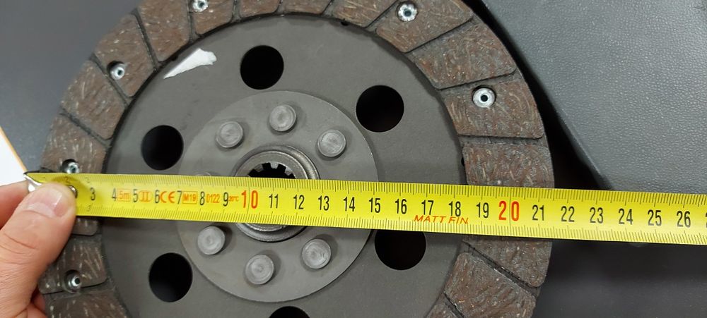 Disc ambreiaj tractor fiat 211, 215, 311, 315, 411, 415, ford 3000