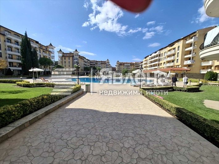 Продава се Двустаен апартамент в к.к. Слънчев бряг - 56 кв.м за 1340 €/кв.м - Снимка #2