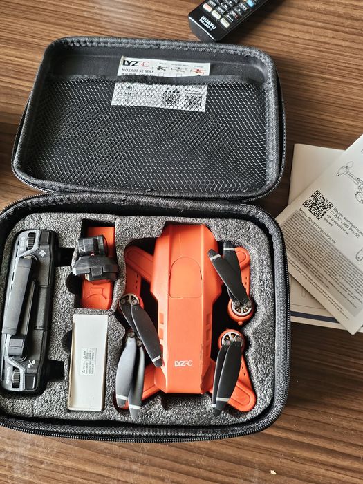 Дрон квадракопер