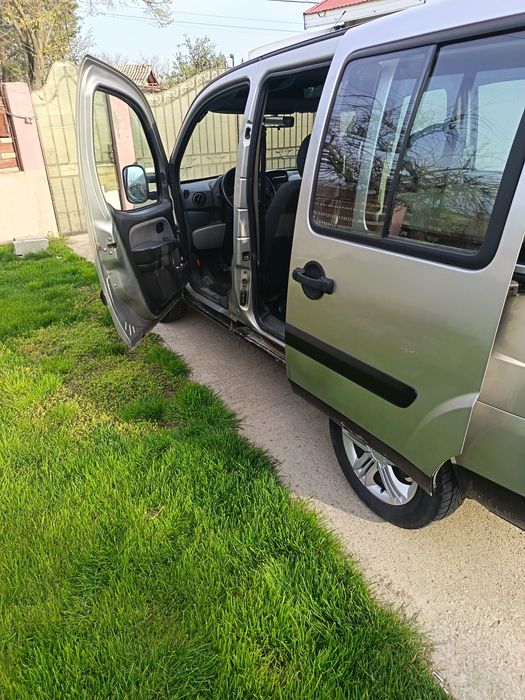 Fiat Doblo 2008 1.3 multijet