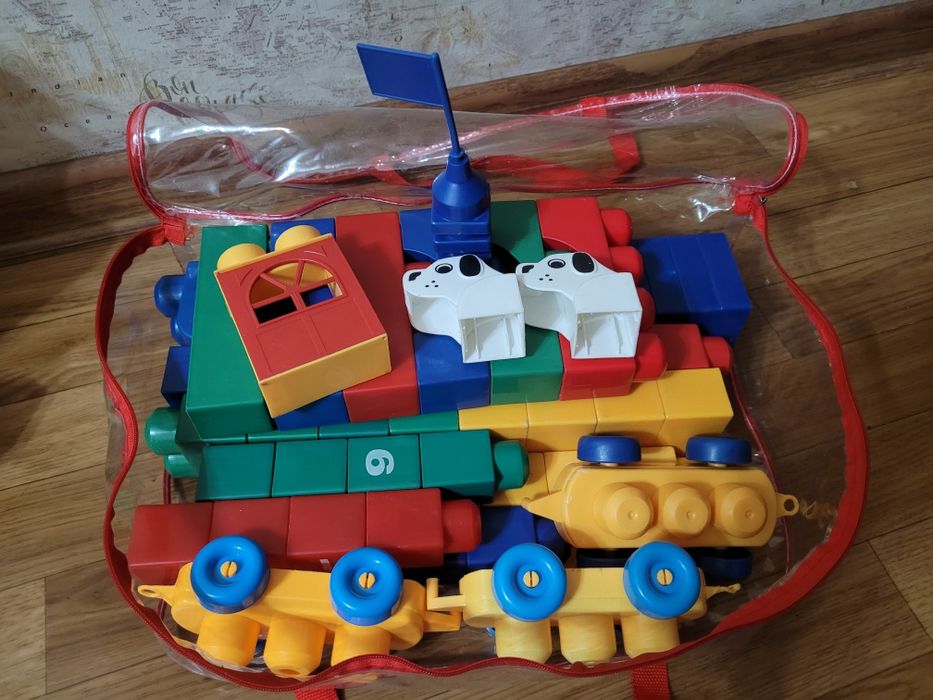 Два Конструктора для малыша