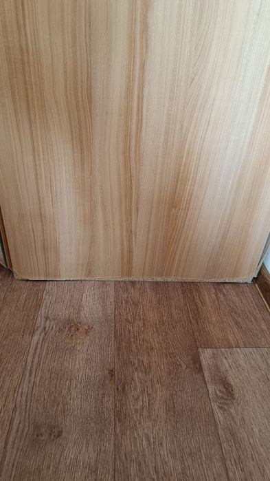 Продам угловой шкаф б/у.