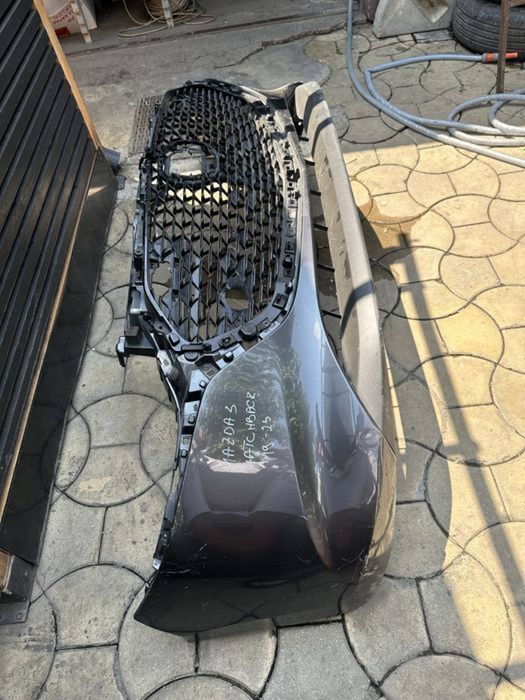 Bara fata + grila Mazda 3 hatchback 2019/2020/2021/2022/2023