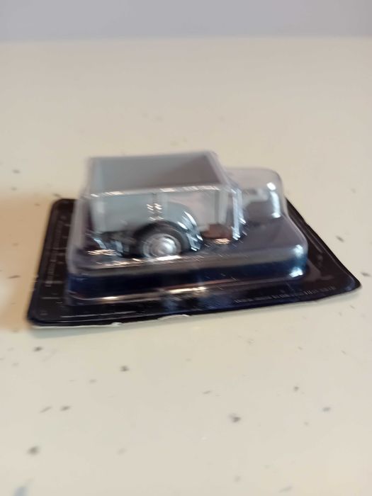 Machetă remorcă gri