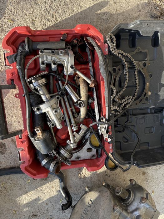 Yamaha yz400f на части