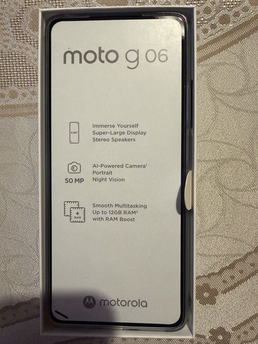 Нав телефон Moto g06