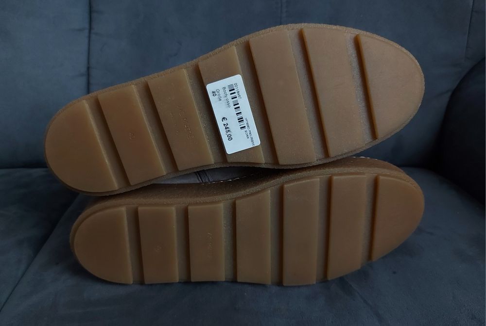 Vic matie - Noi - Cu eticheta