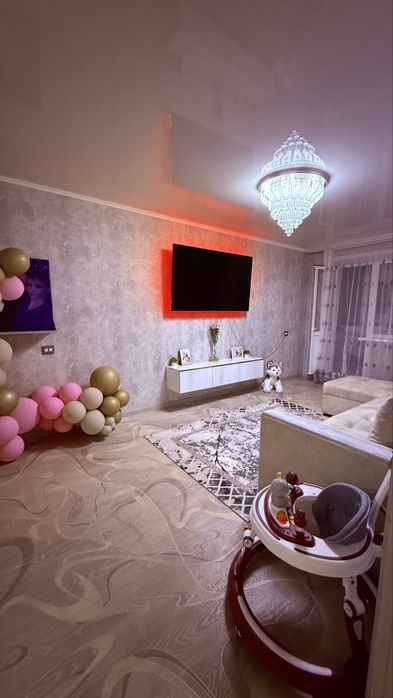 Продается квартира 2-х адрес 4 мкр 38 дом