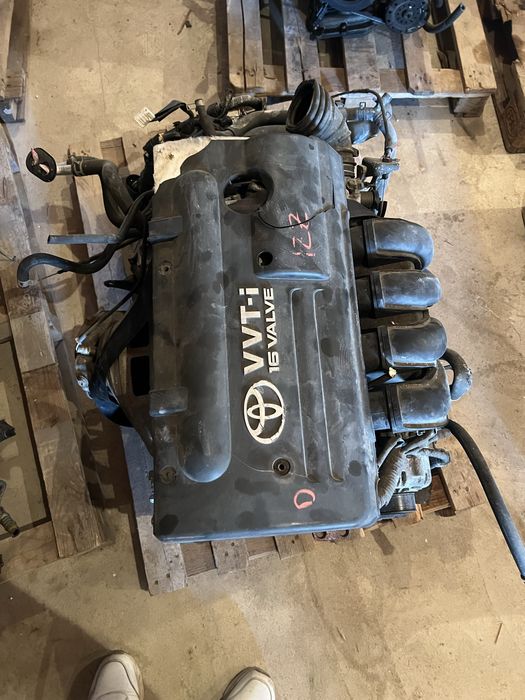Двиготель 1zz Toyota Corolla
