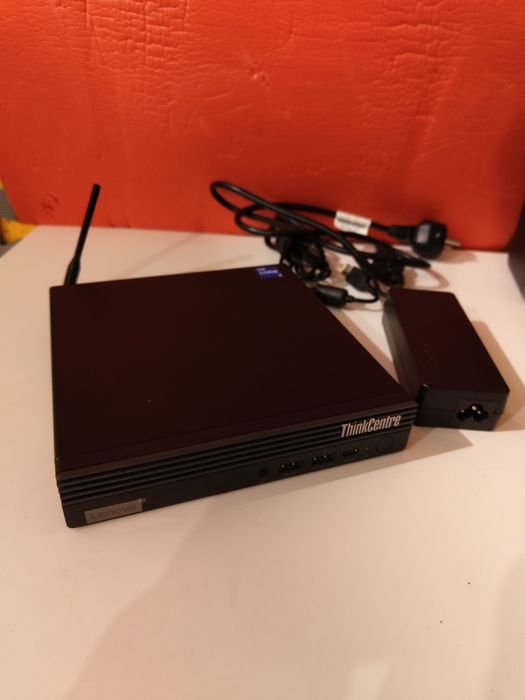 Thinkcenter M70q Tiny Gen 3, i5 12500T, 16Gb, 512Ssd, Wi fi