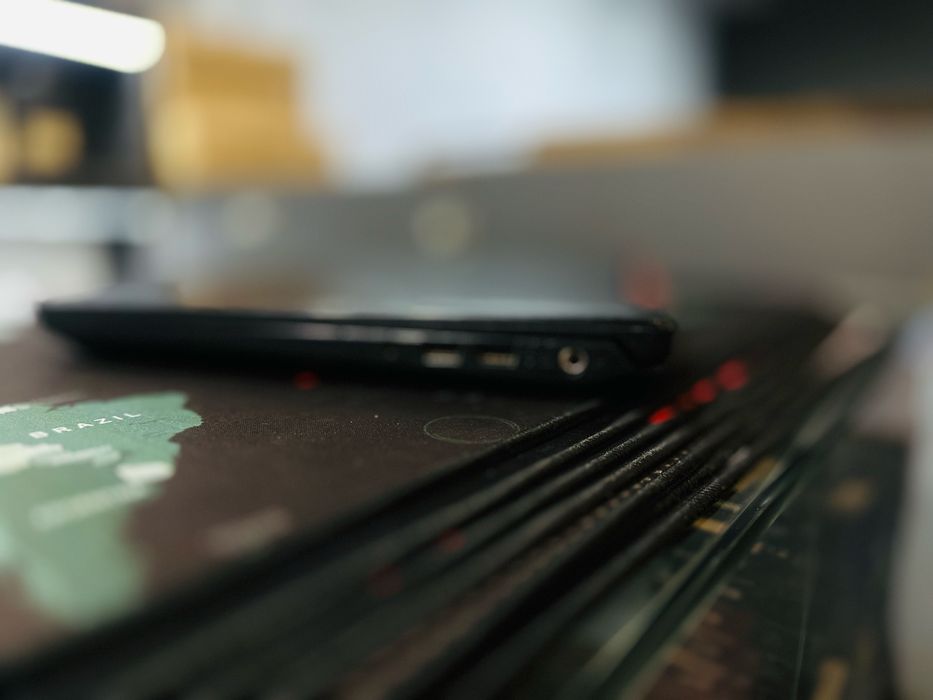 Мощный игравой ноутбук Acer Nitro