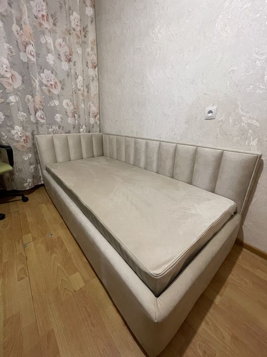 Детская угловая кровать с подъёмным механизмом