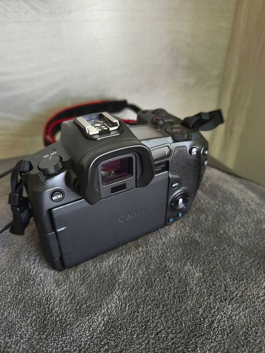 Canon R на 13хил.кадри само !