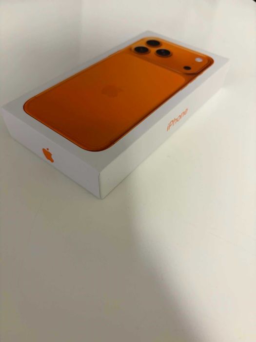 iPhone 17 Pro Max 512GB – Orange – НОВ, неактивиран