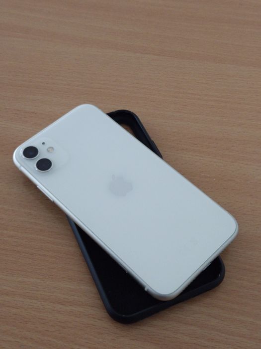 Продам IPhone 11
