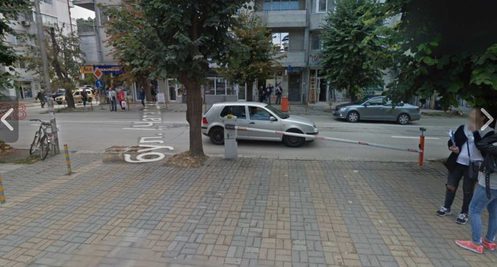 Дава се под наем Гараж / Паркомясто в Варна, ЖП Гара - 18 кв.м за 153 € - Снимка #1