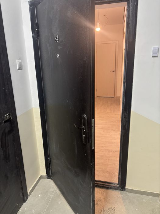 Продам Входную дверь