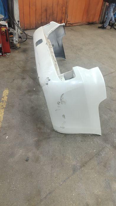 Бампер б/у в оригинале