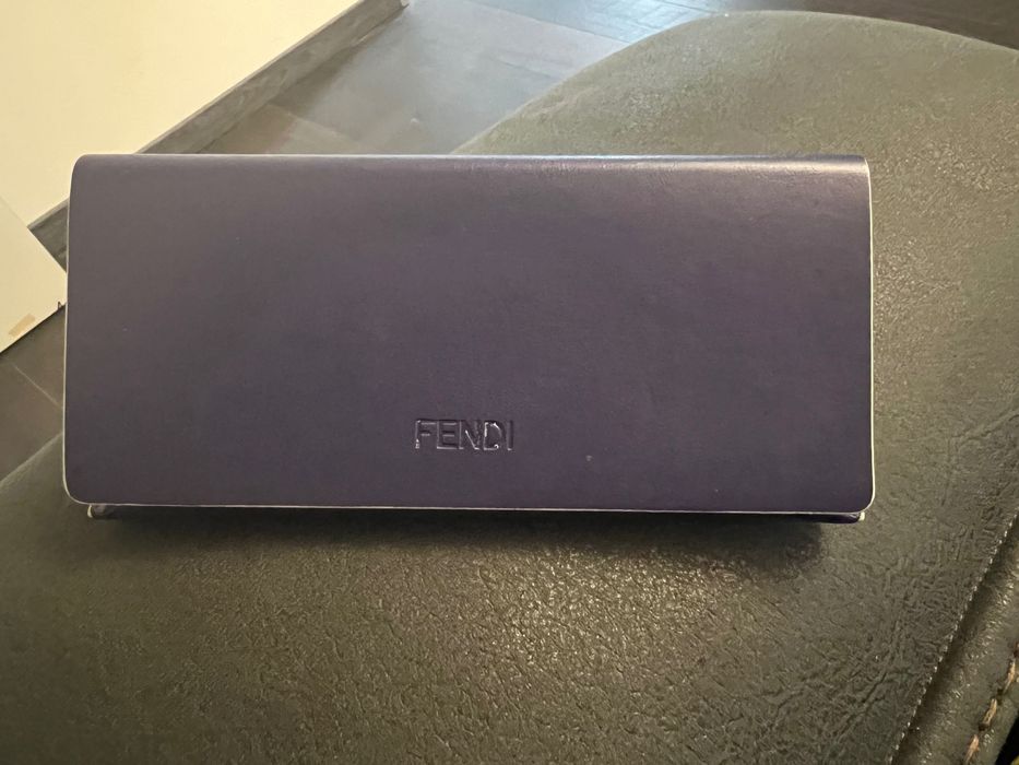 Слънчеви очила Fendi