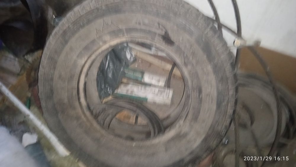 Продам покрышку на авто