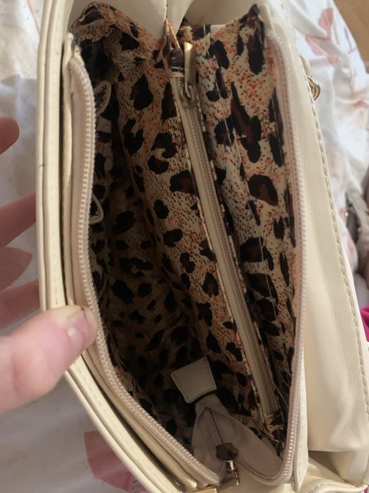 Нова Дамска чанта