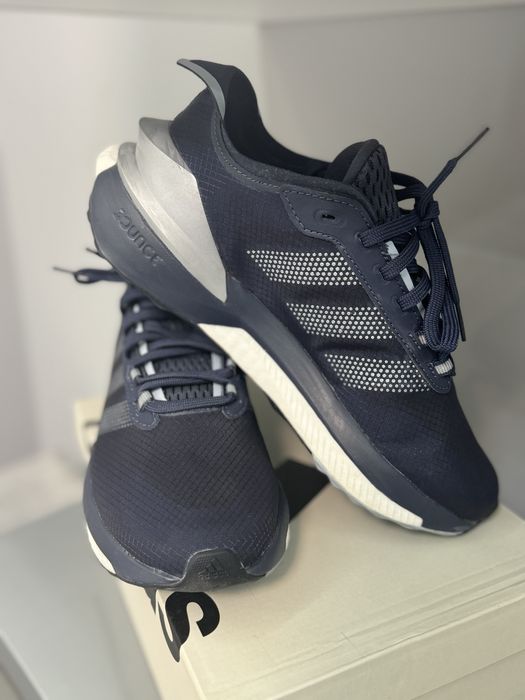 Маратонки Adidas Sportswear