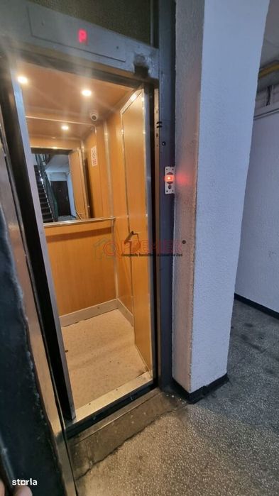 Metrou Aparatorii Patriei - doua camere decomandat