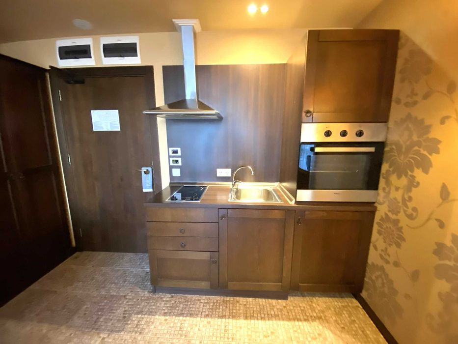 Дава се под наем Двустаен апартамент в к.к. Слънчев бряг - 72 кв.м за 110000 € - Снимка #3