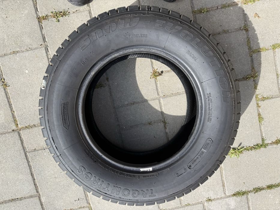 Cauciucuri 215 70 R15 C